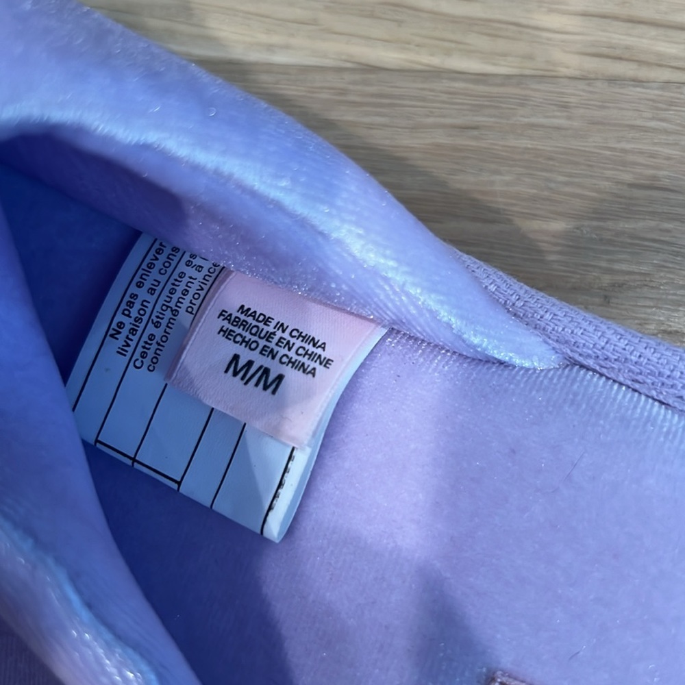 Victoria’s Secret slippers. - Picture 2 of 3